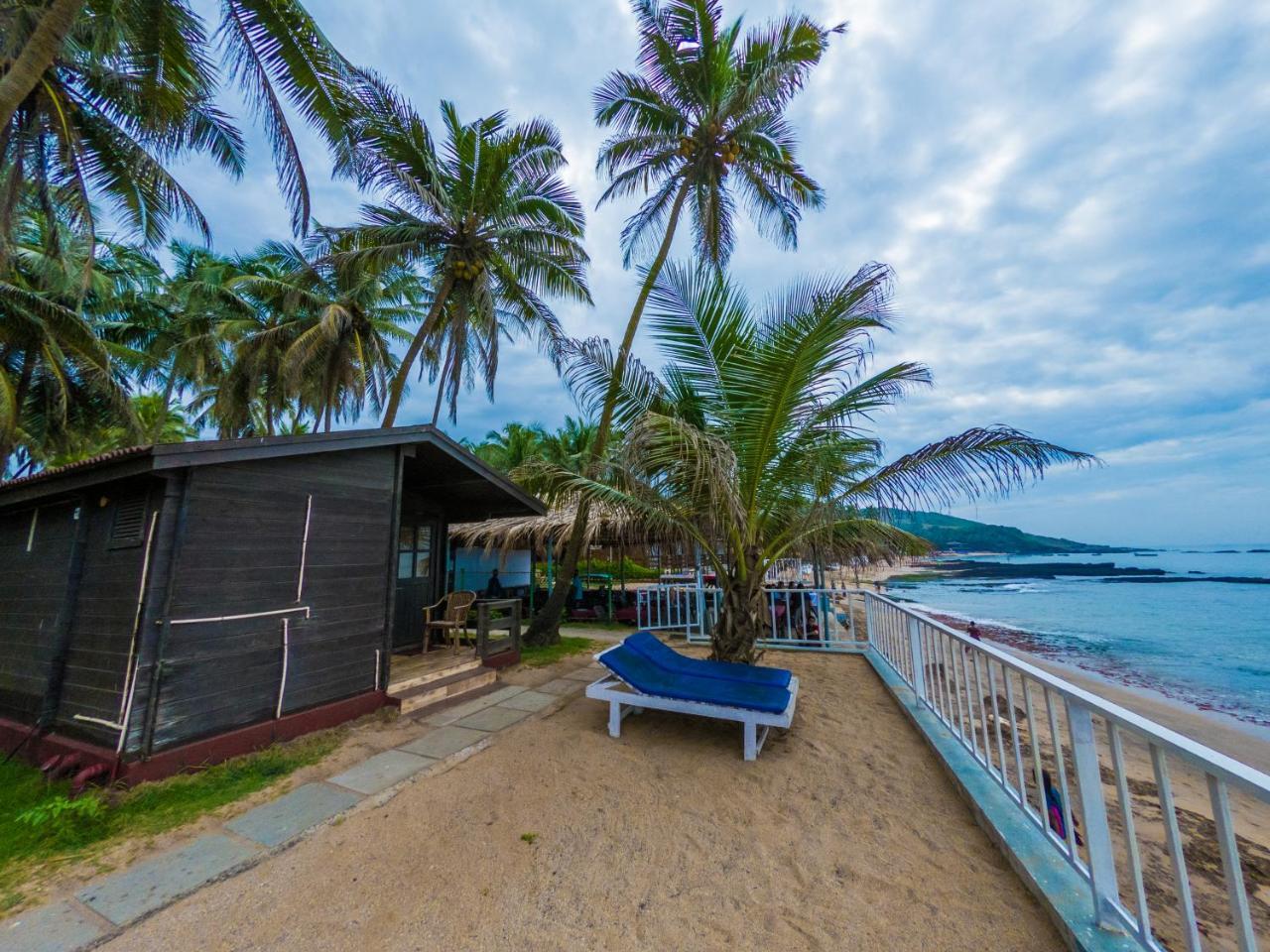 Vista Praia Beach Resort Anjuna Exterior foto