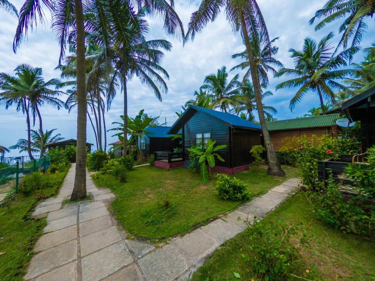 Vista Praia Beach Resort Anjuna Exterior foto